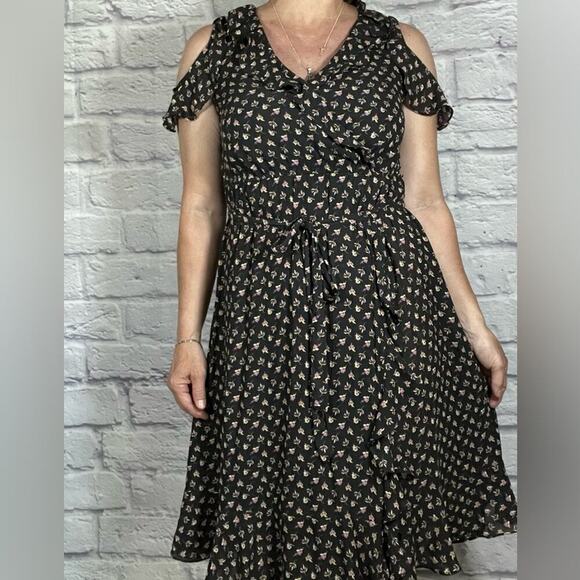 Loft Floral Gray Ruffle Dress - Picture 1 of 7